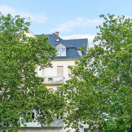Zentrales Im Westend I Kueche I Balkon I Fuer Bis Zu 4 Personen Apartment Wiesbaden