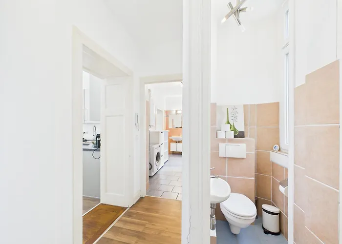 Zentrales Im Westend I Kueche I Balkon I Fuer Bis Zu 4 Personen Apartament